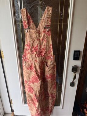 We The Free GOOD LUCK PRINTED OVERALLS ( RARE PRINT) Wallpaper floral! NWOT XS